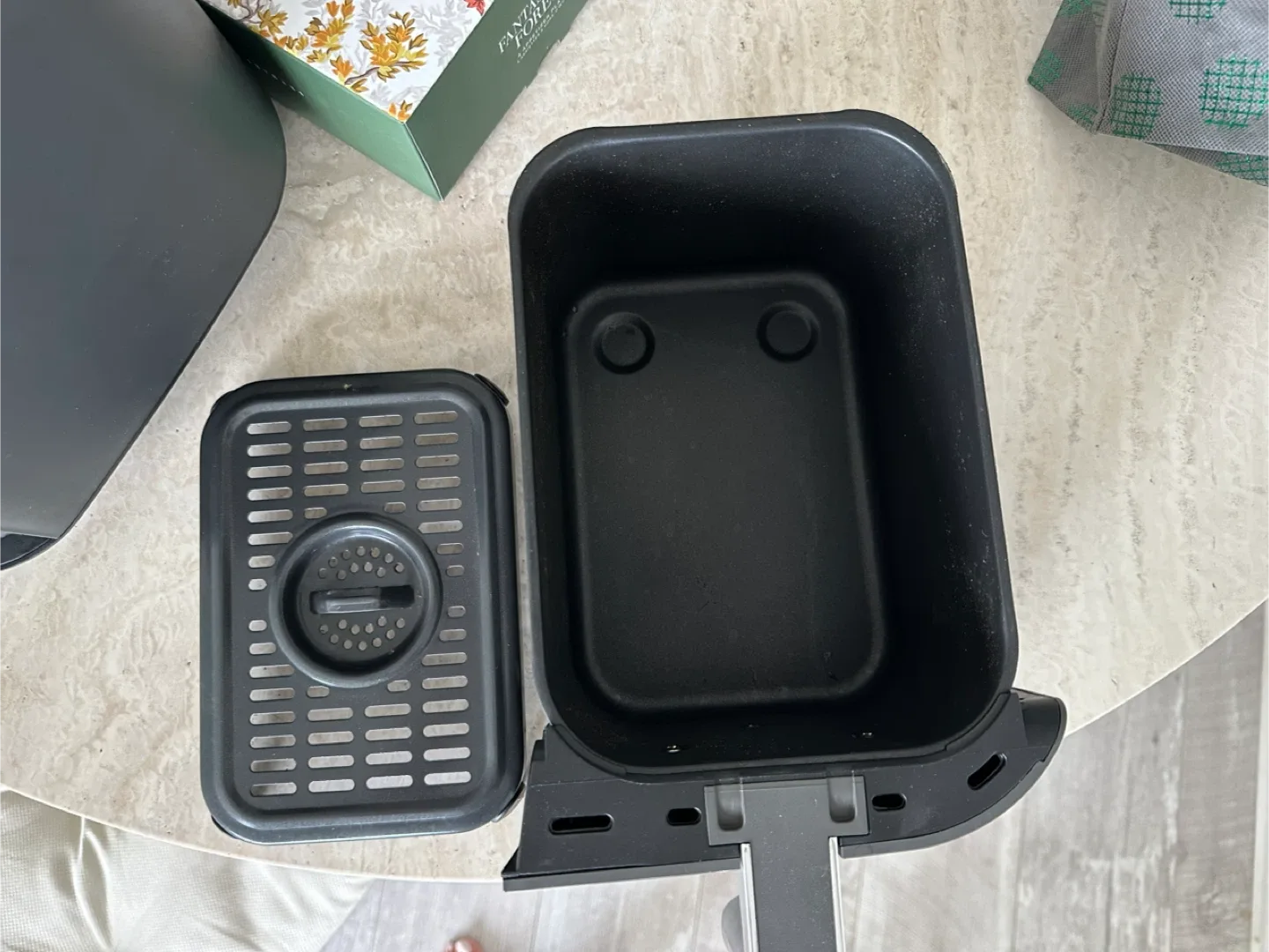 Ninja Foodi 2-Basket Air Fryer - Like New! image indicator(4)