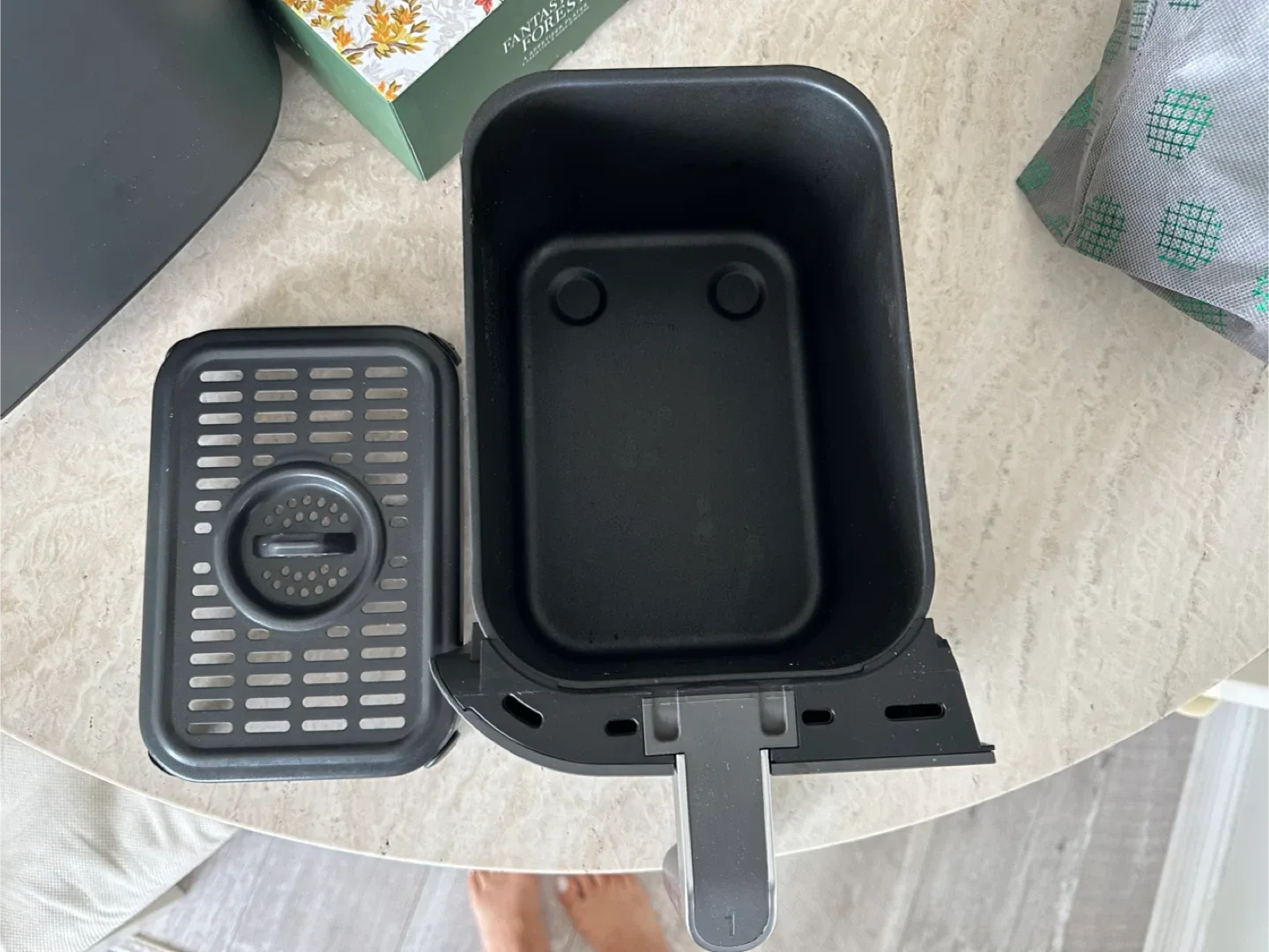 Ninja Foodi 2-Basket Air Fryer - Like New! image indicator(3)