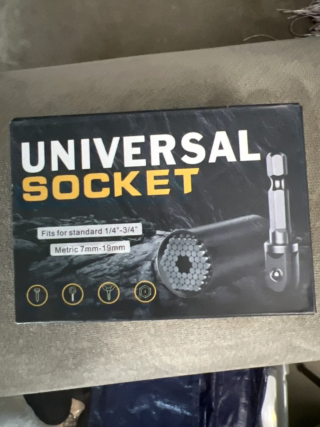 Universal Socket 1/4"-3/4" Metric 7mm-19mm thumbnail