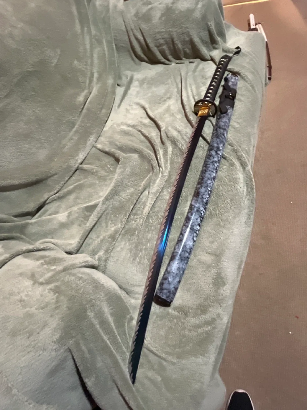 Decorative Katana Sword thumbnail