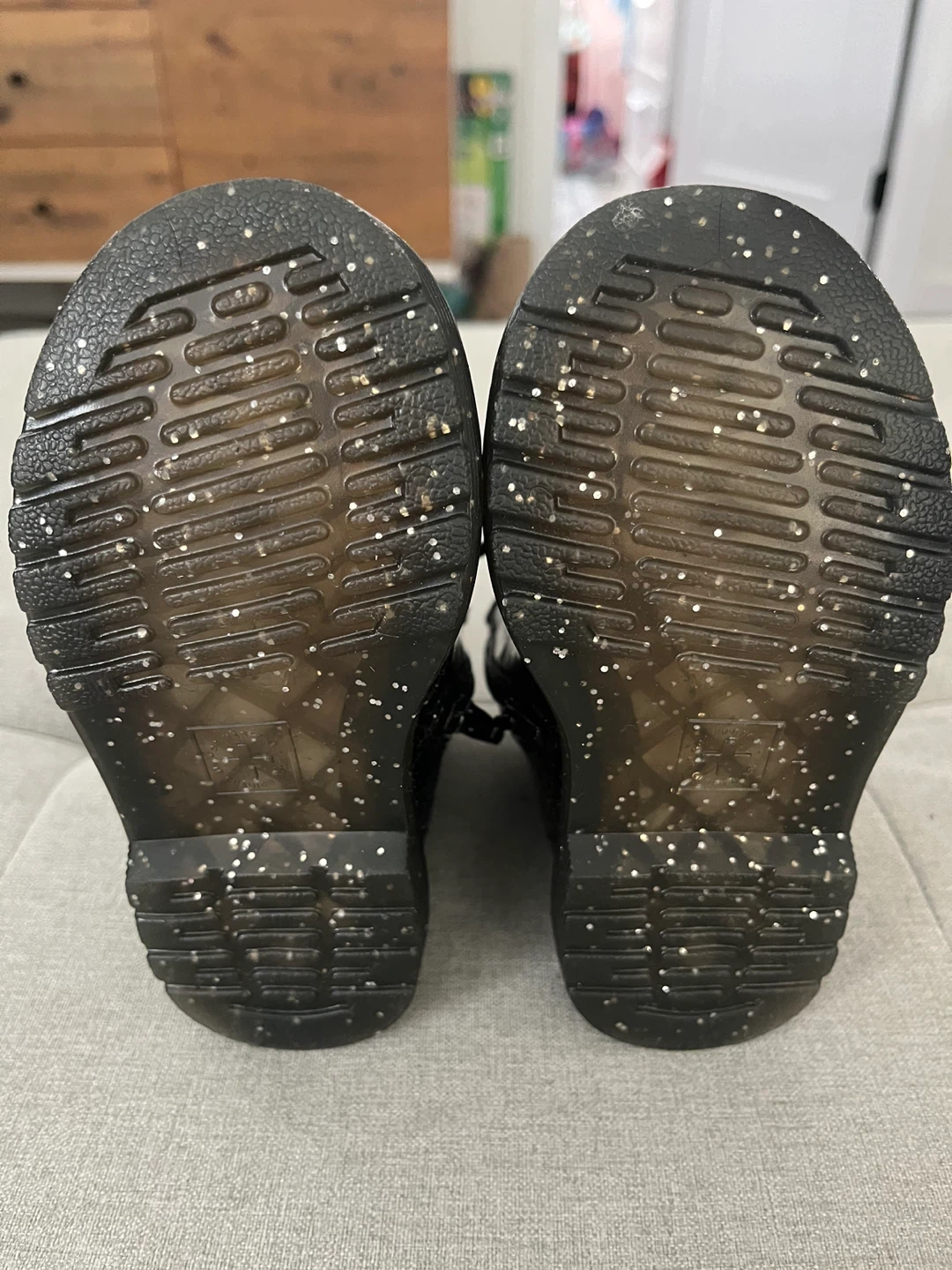 Dr. Martins Black/Glitter Boots - Toddler US 7 - photo 4