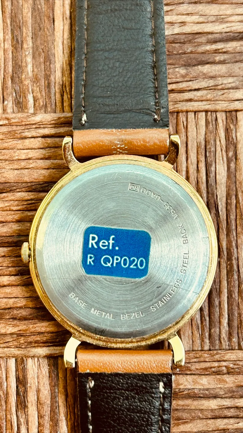 Lorus Quartz Disney Mickey & Minnie Watch image indicator(4)