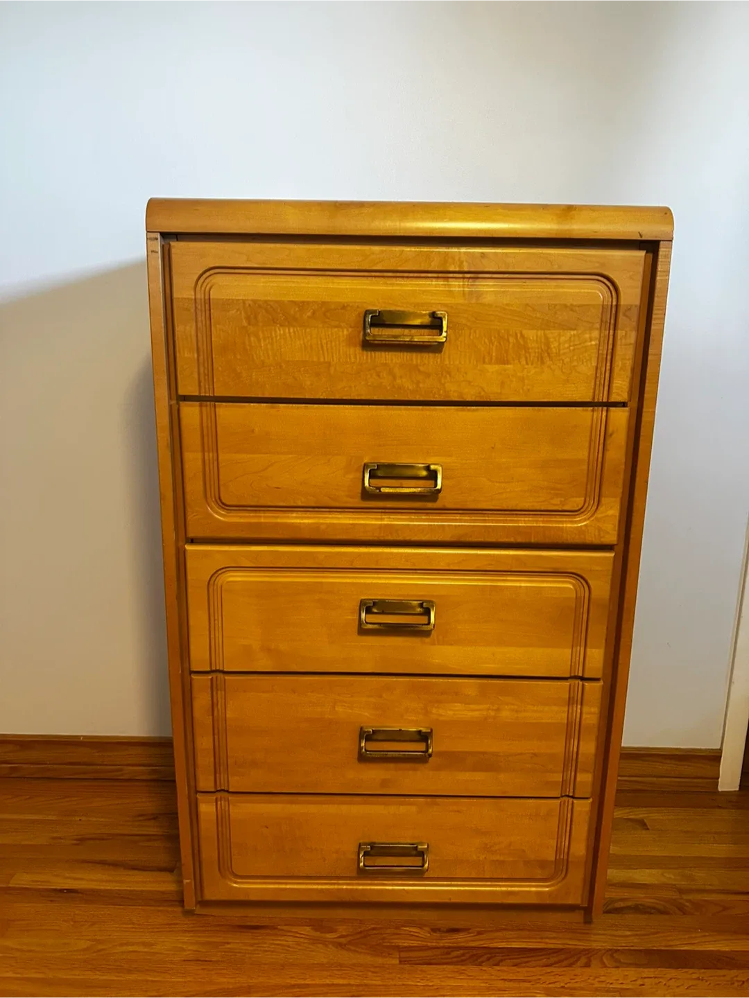 Wooden 5-Drawer Dresser thumbnail