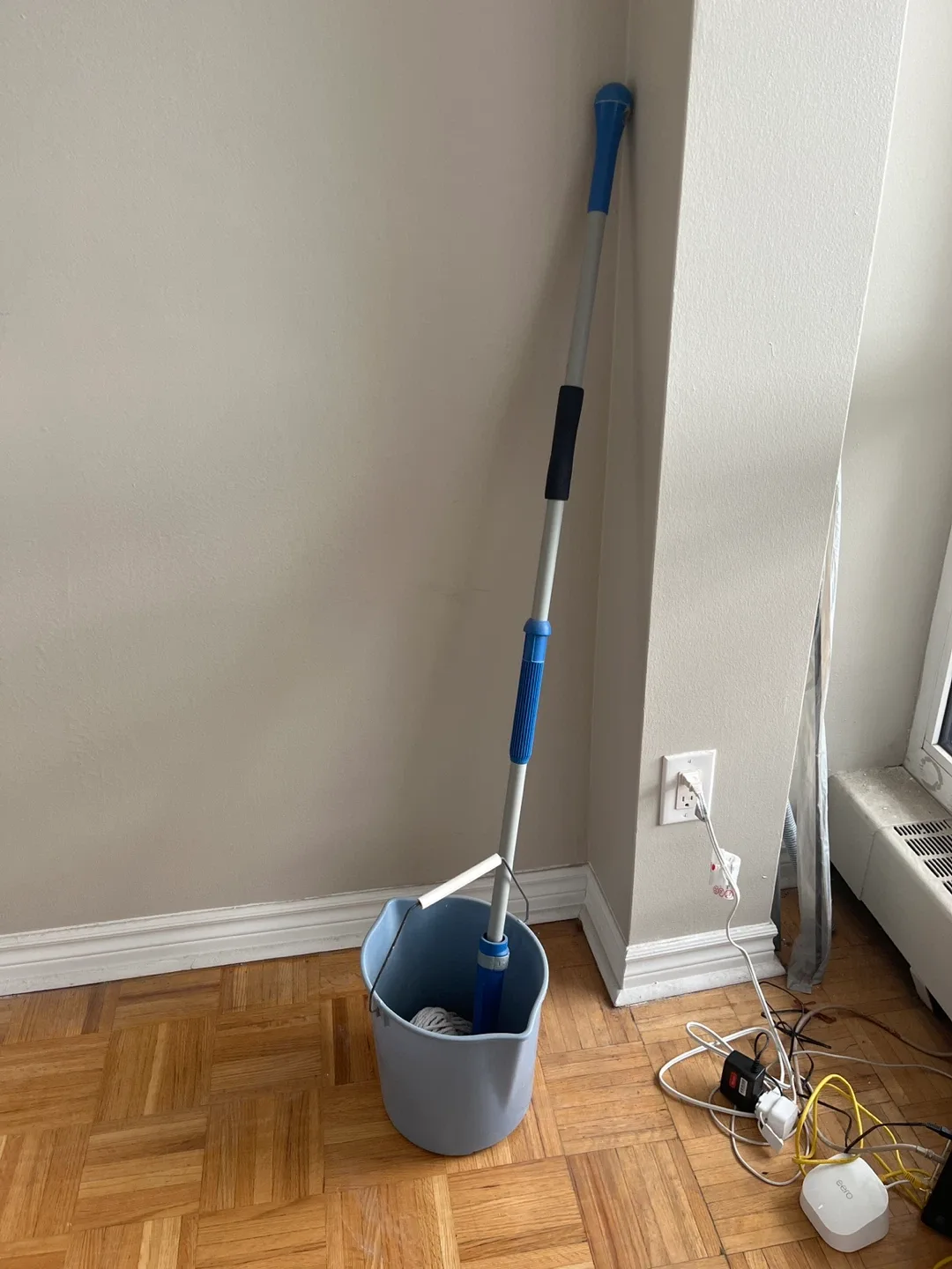 Mop and Bucket Set 🥕 thumbnail