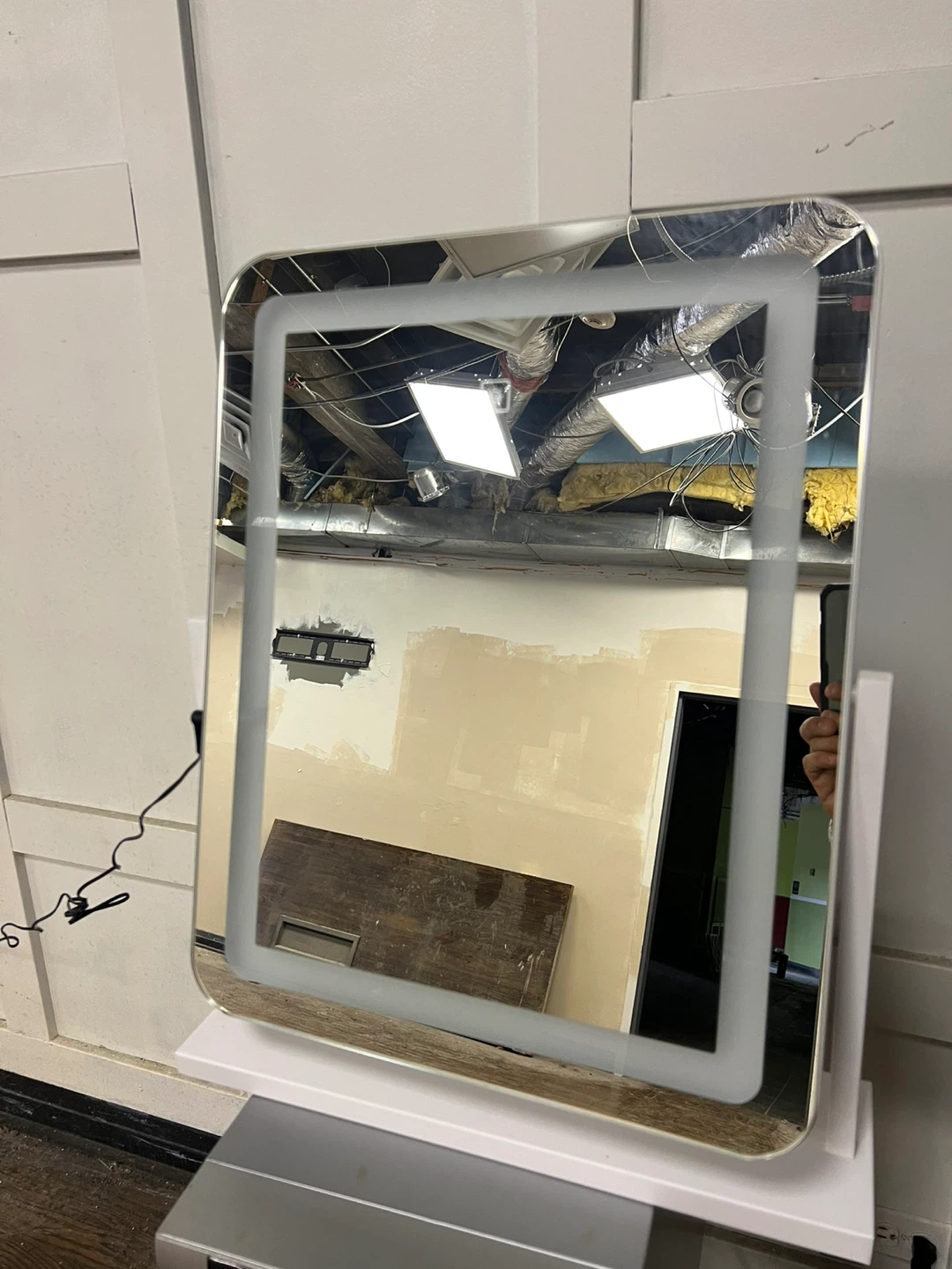 LED Lighted Vanity Mirror - photo 5