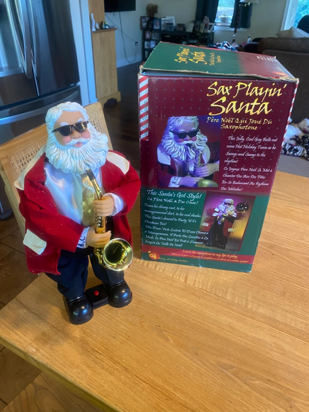 Sax Playin' Santa Animated Figure
