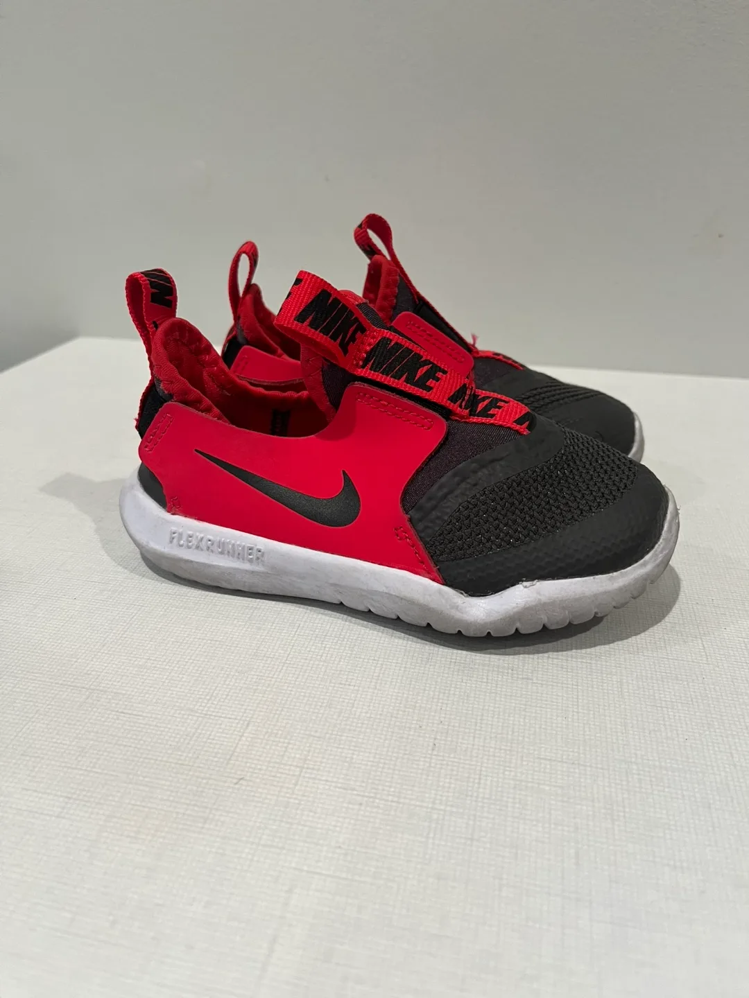Nike Flex Runner Kids' Shoes - Size 8c thumbnail