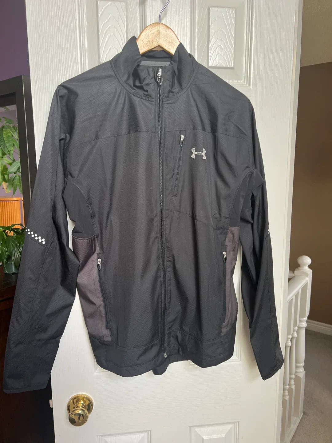 Woman’s Under Armour AllSeasonGear Jacket - Size M thumbnail