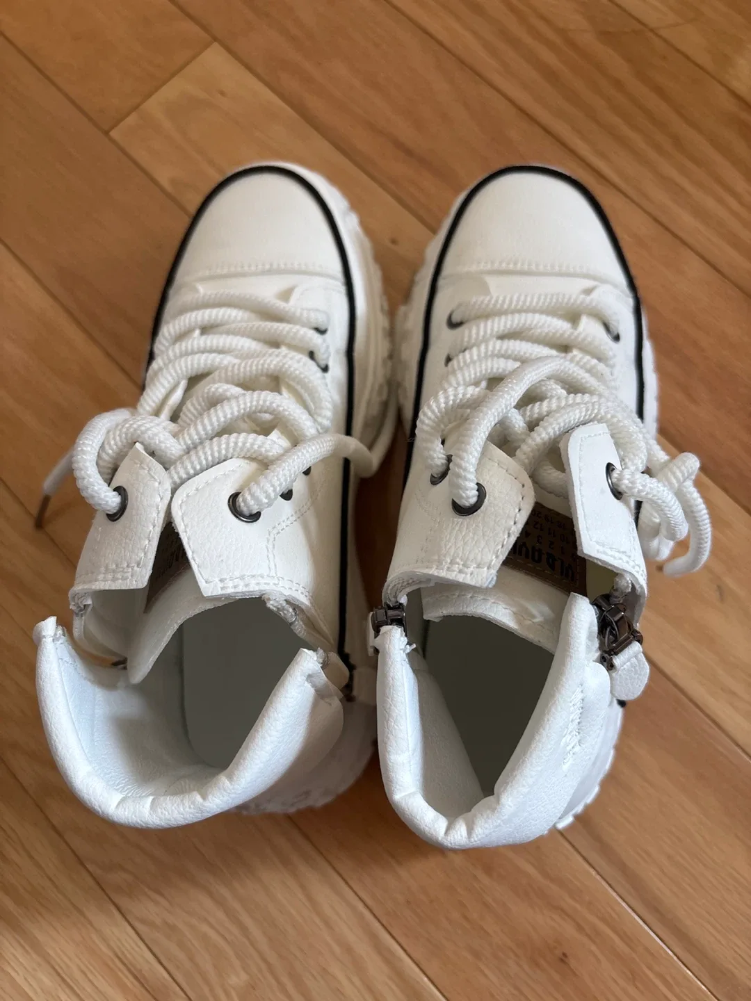 White High Top Sneakers image indicator(3)