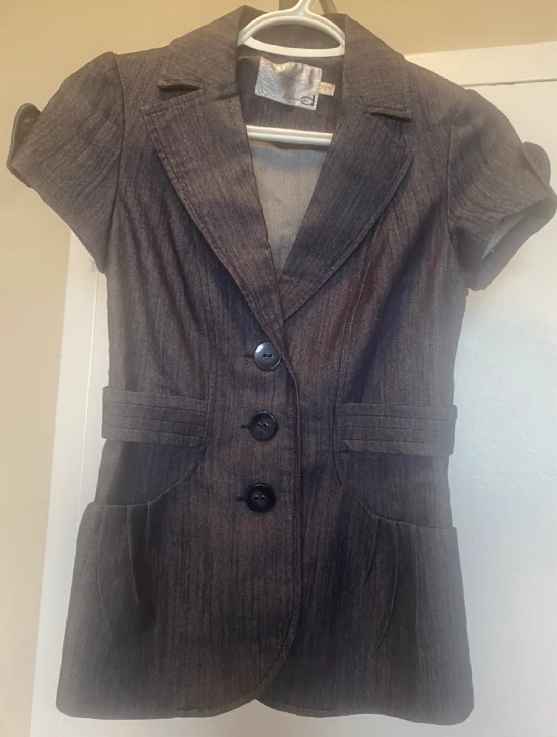 Dynamite XS/TP Short Sleeve Blazer 🥕