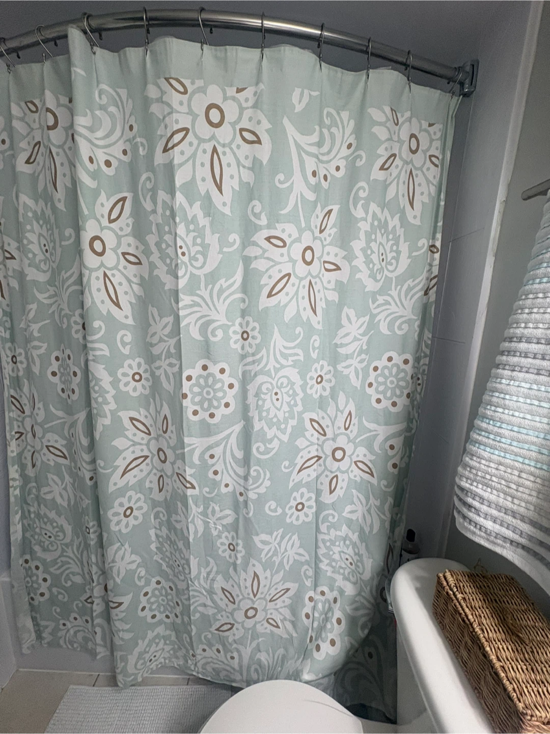 Floral Shower Curtain - Light Green - photo 3