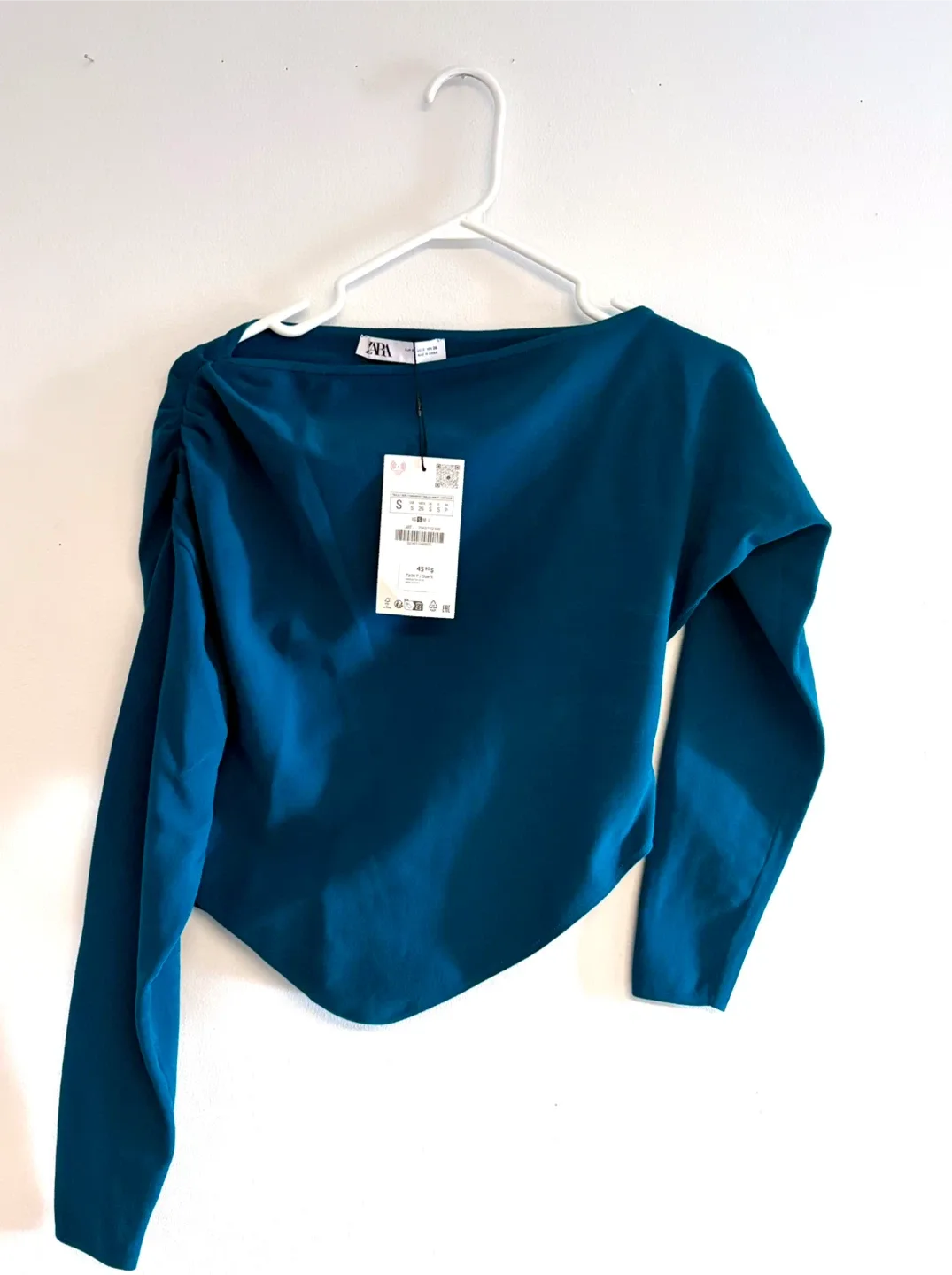 Zara Asymmetric Long Sleeve Top  (new with tag) image indicator(2)