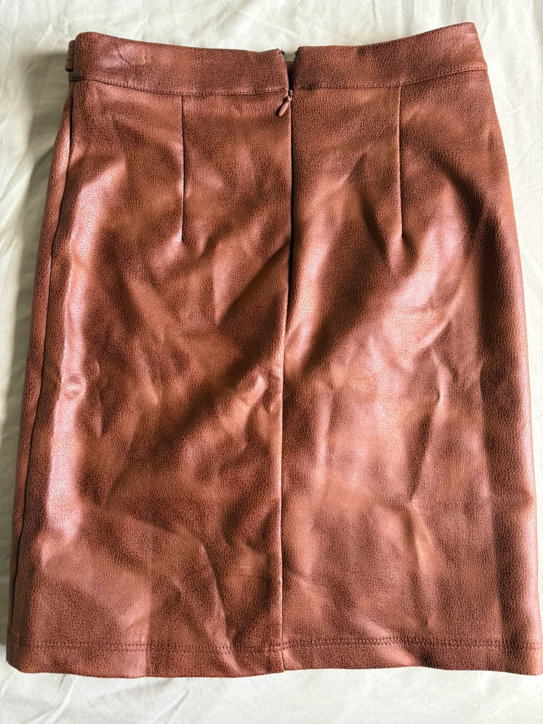 GG Jeans Brown Faux Leather Skirt - Size Small image indicator(3)