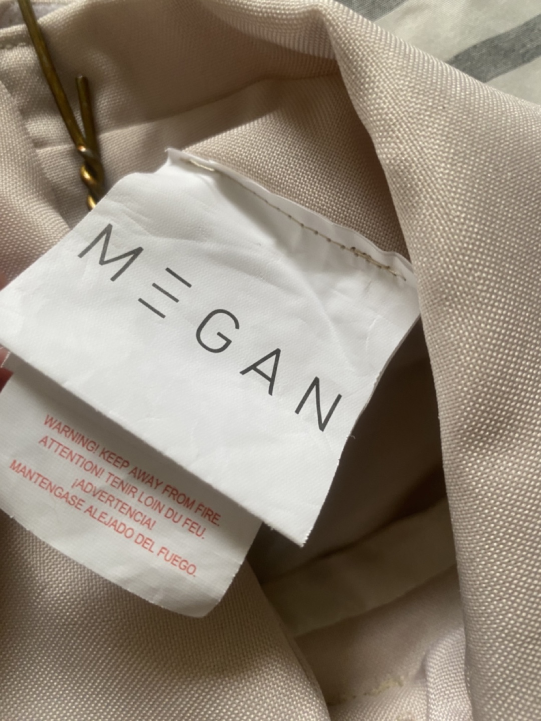 MEGAN Costume Size 8-10 - photo 2
