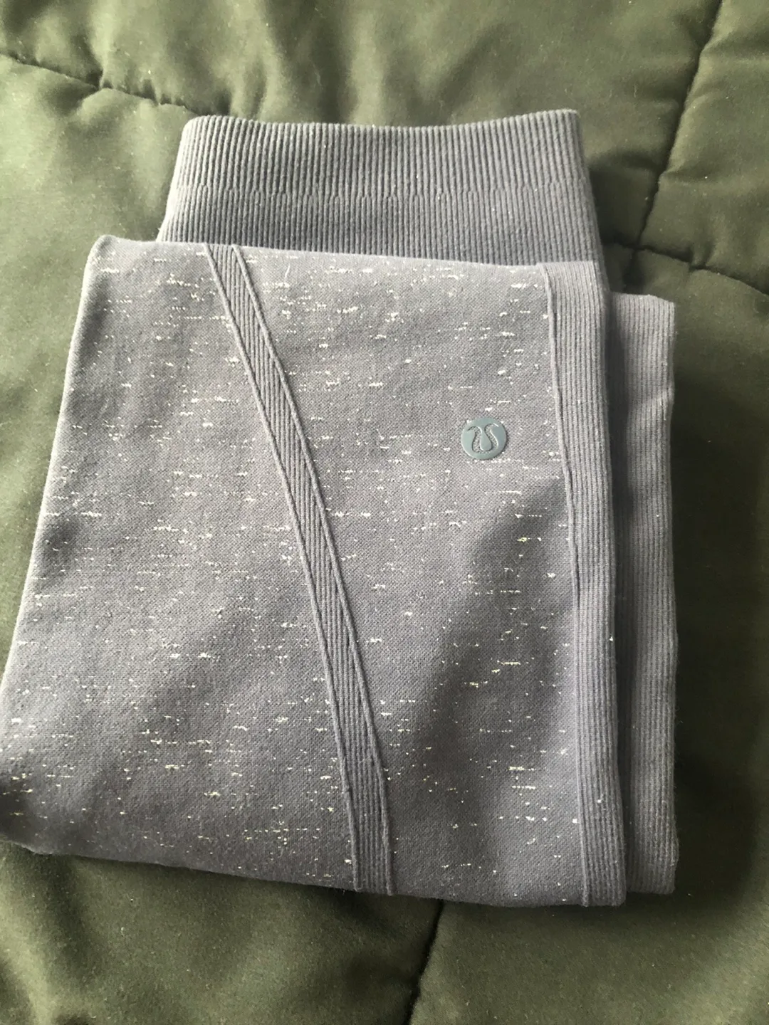 Lululemon T-shirt & Leggings Set image indicator(7)