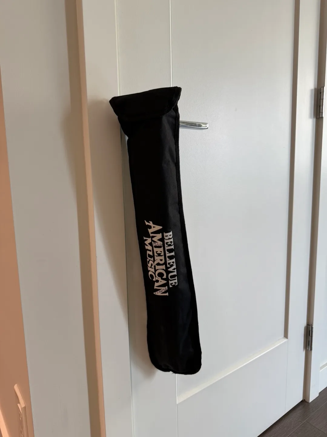 Bellevue American Music Stand w/ Carrying Bag image indicator(6)