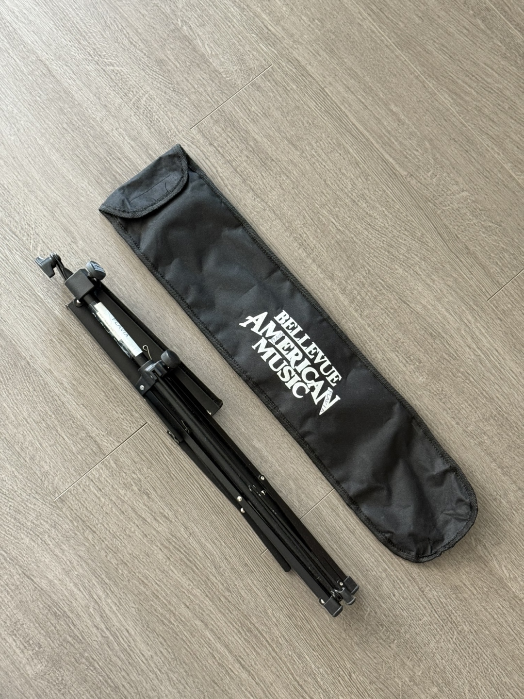 Bellevue American Music Stand w/ Carrying Bag - photo 3