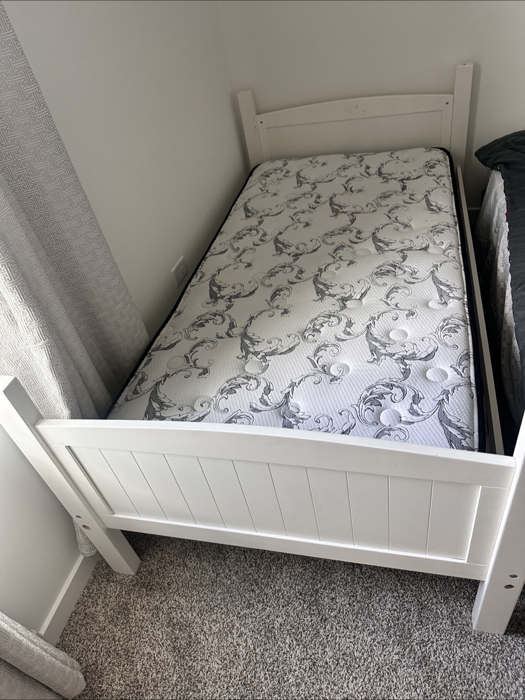 White Twin Size Bed Frame - photo 2