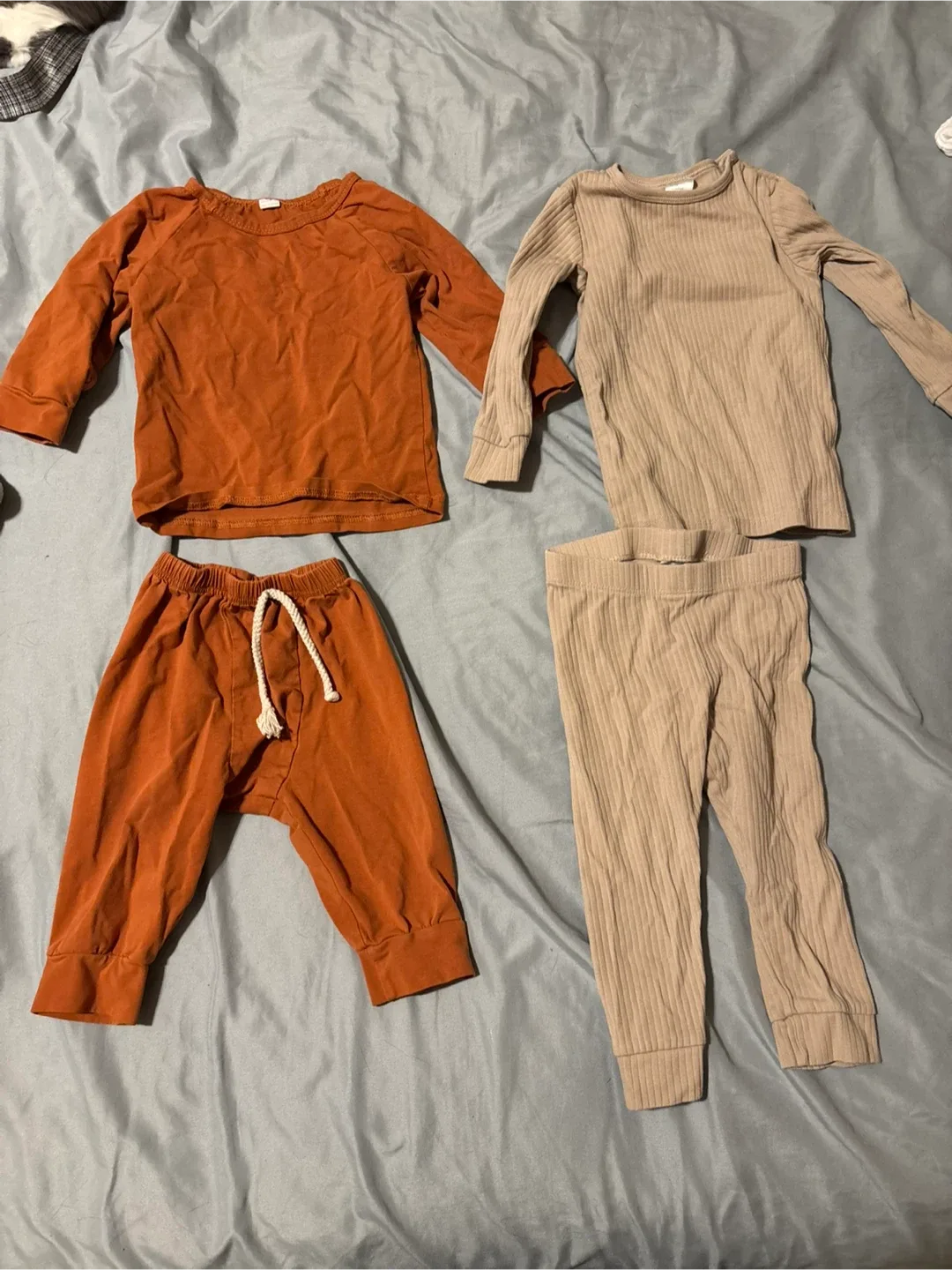 Baby Outfits thumbnail