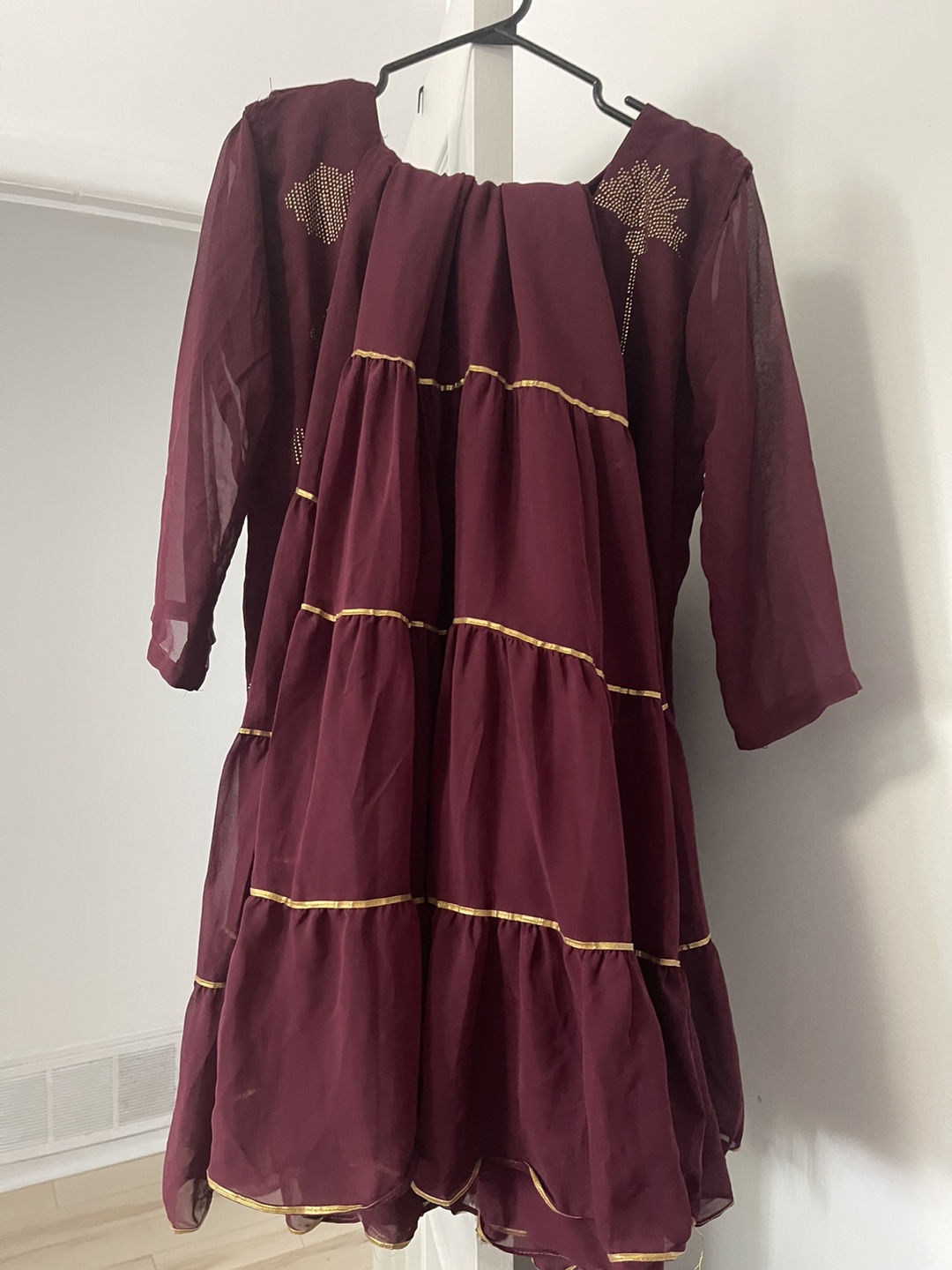 Burgundy sharara suit with Gold Detailing - photo 5