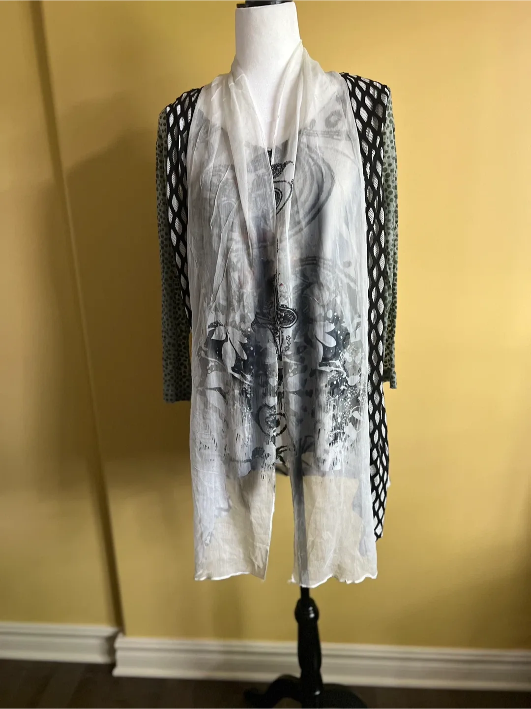 Clotheshead Tunic - NEW image indicator(2)