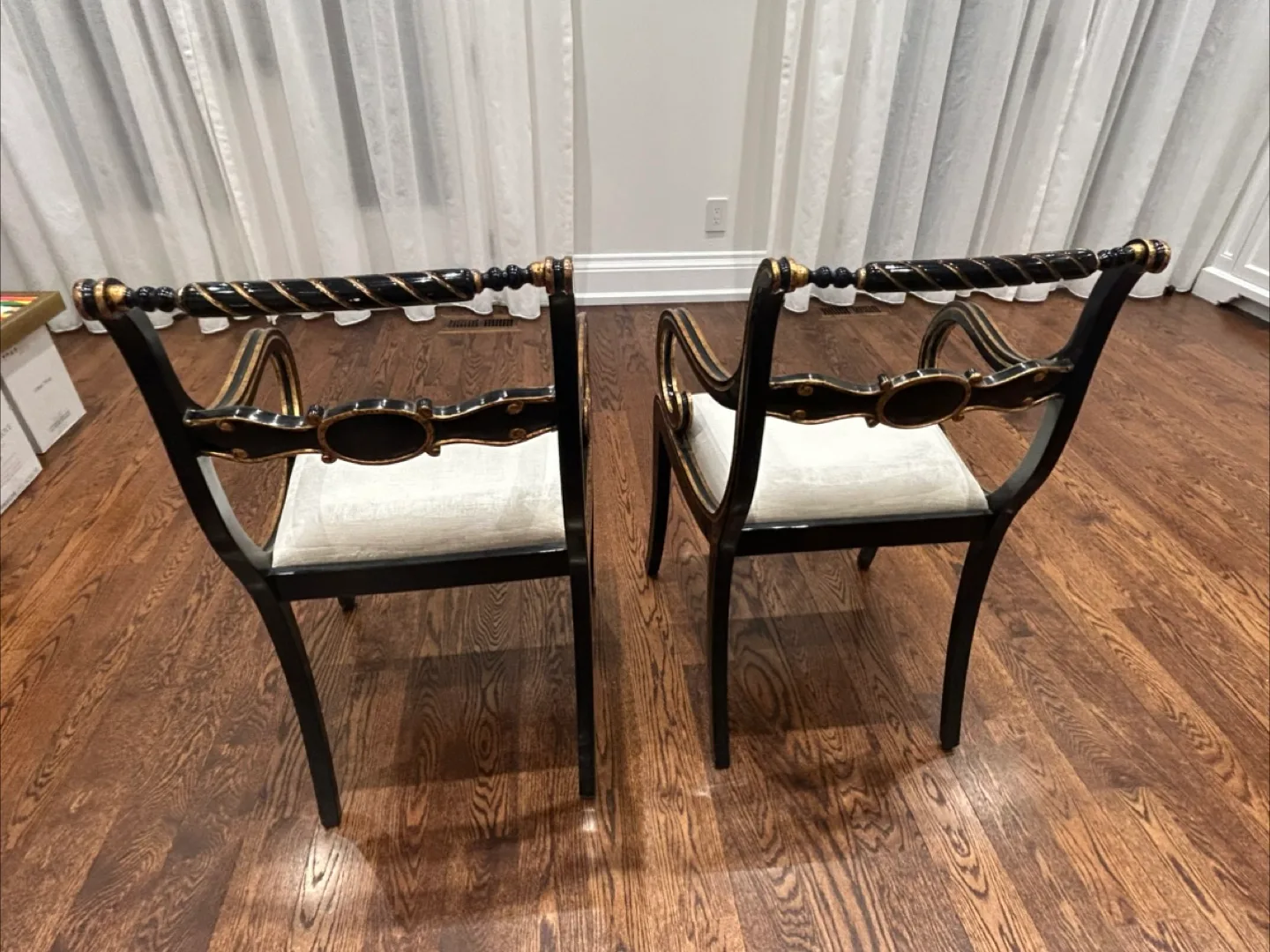 Black and Gold Antique Chair image indicator(6)