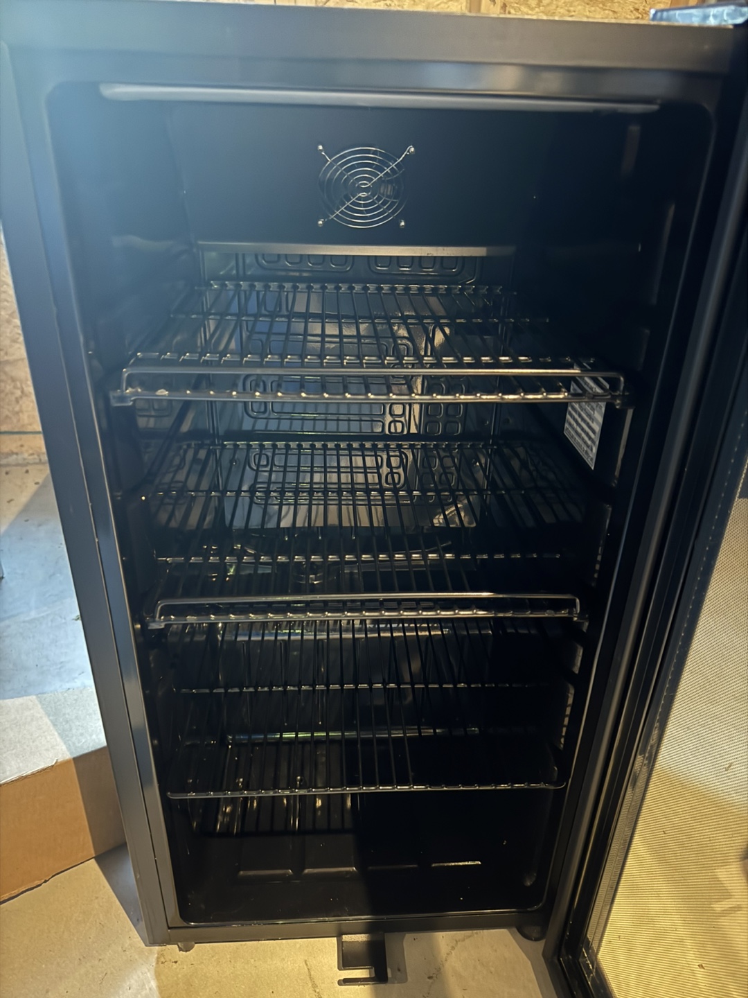 Danby Beverage Cooler DBC117A1BSSDB-6 - photo 3
