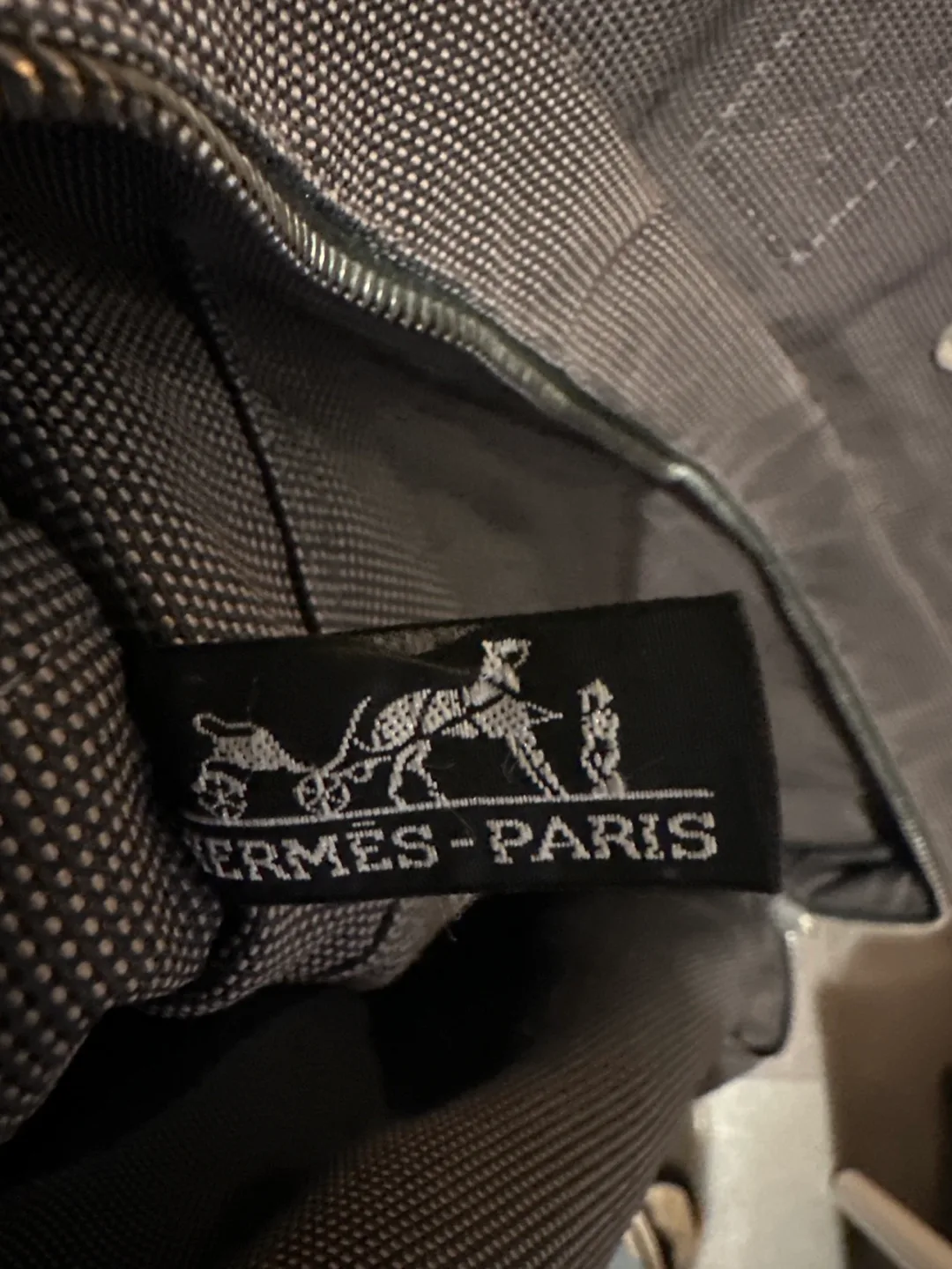 Hermès Paris Tote Bag- authentic image indicator(5)