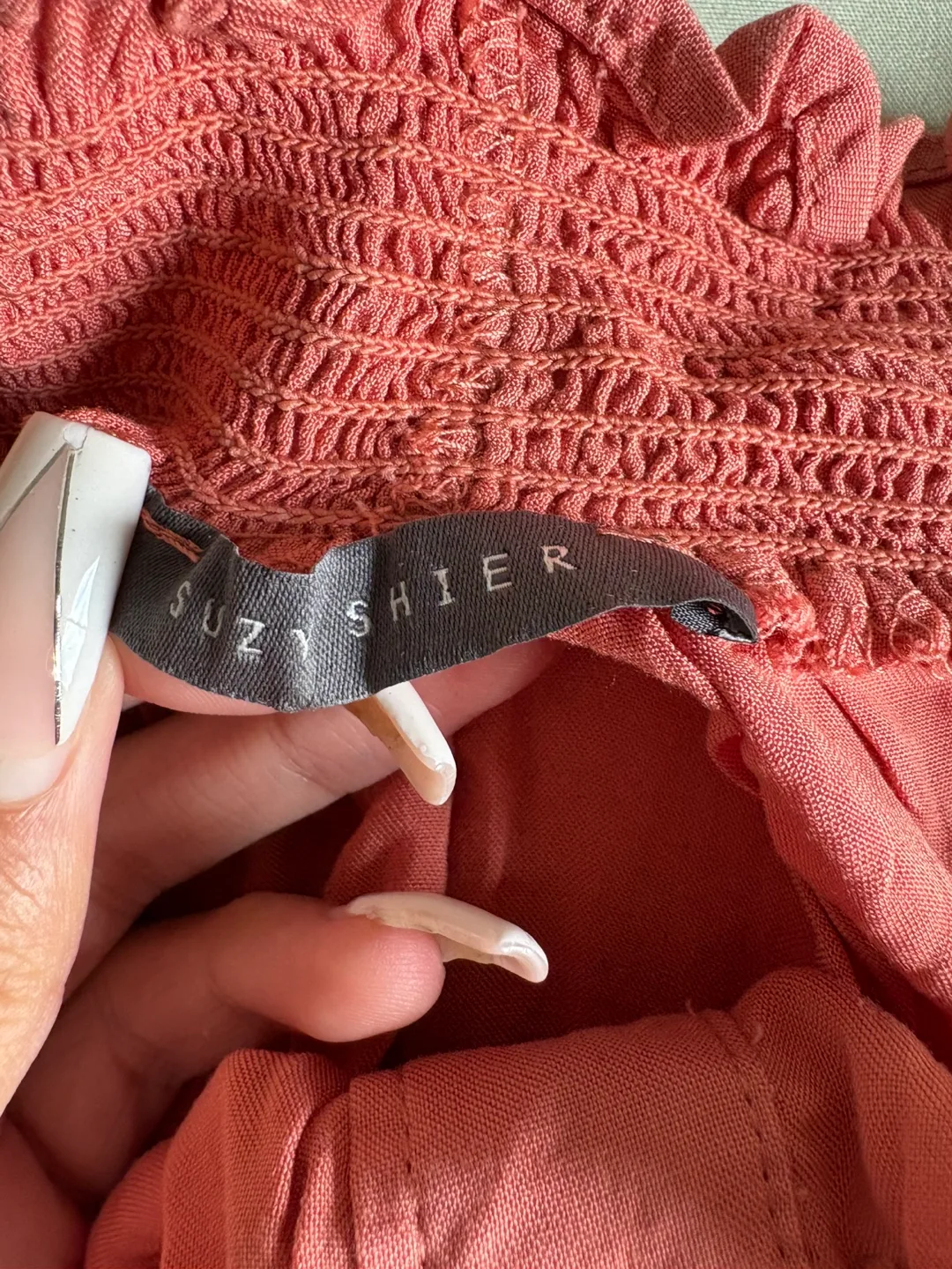 Suzy Shier Pink Off-Shoulder Top - Size Medium image indicator(2)