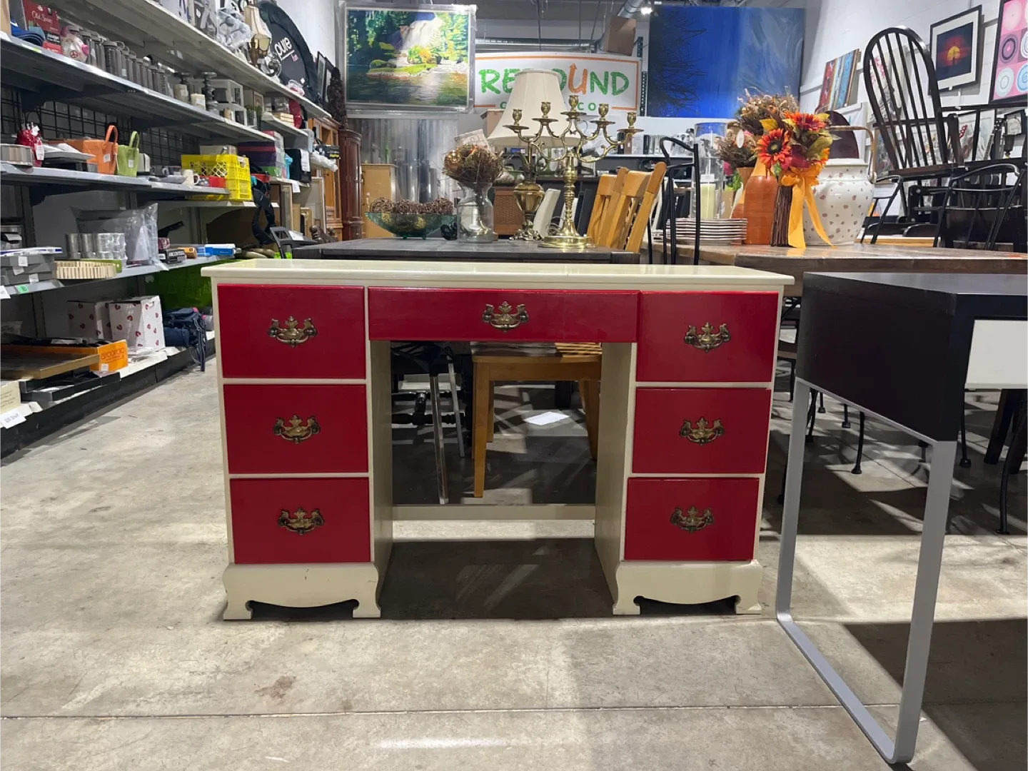 Red & Cream Vintage Desk thumbnail
