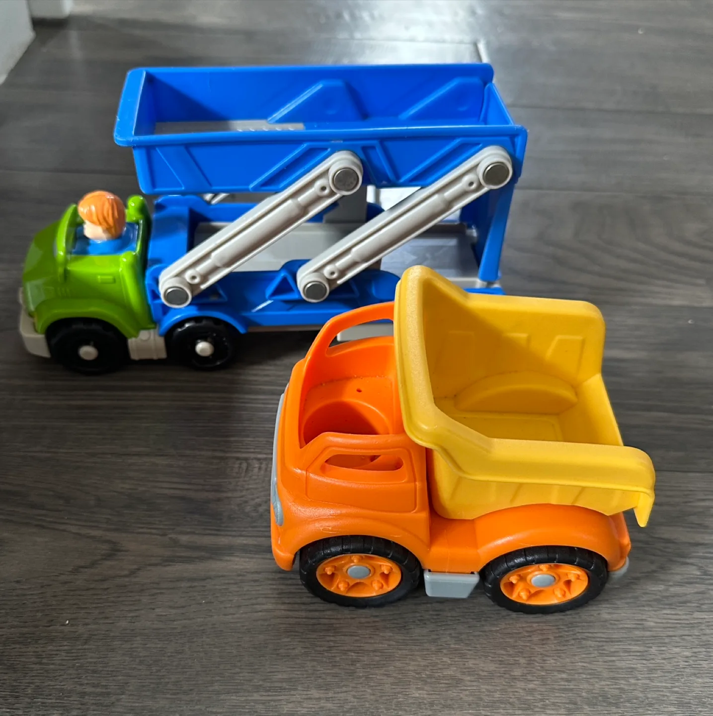 Little People Dump Truck & Recycling Truck thumbnail