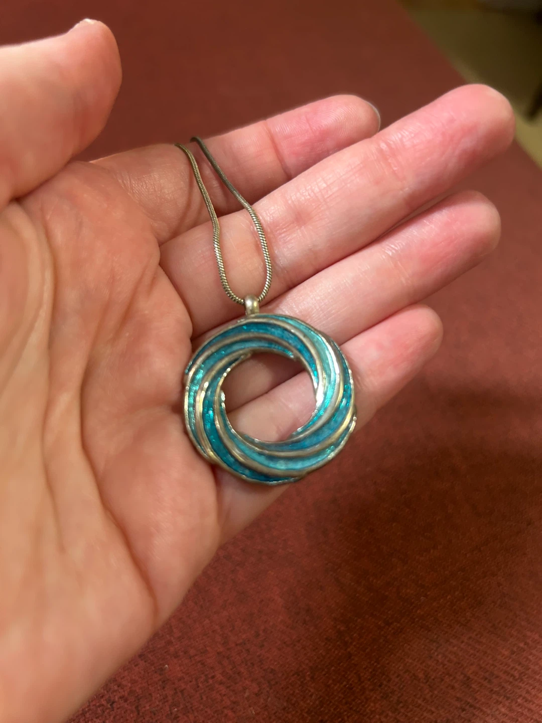 Dual Colour Glass Pendant Necklace - photo 2