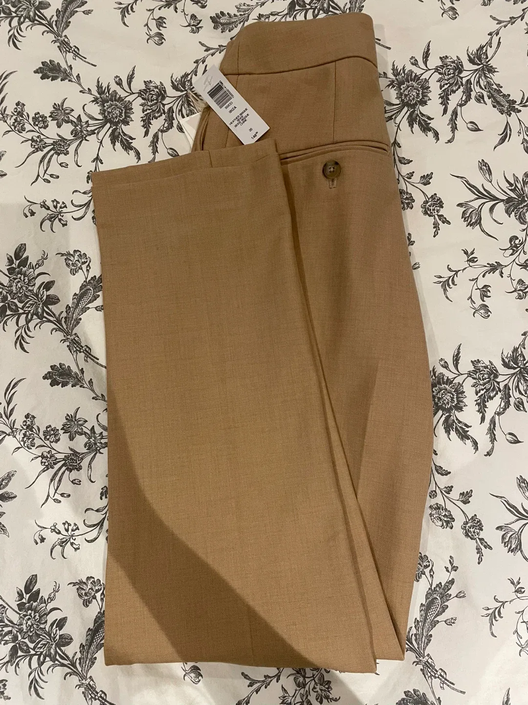 Aritzia Ibiza Pants Size 00 image indicator(4)