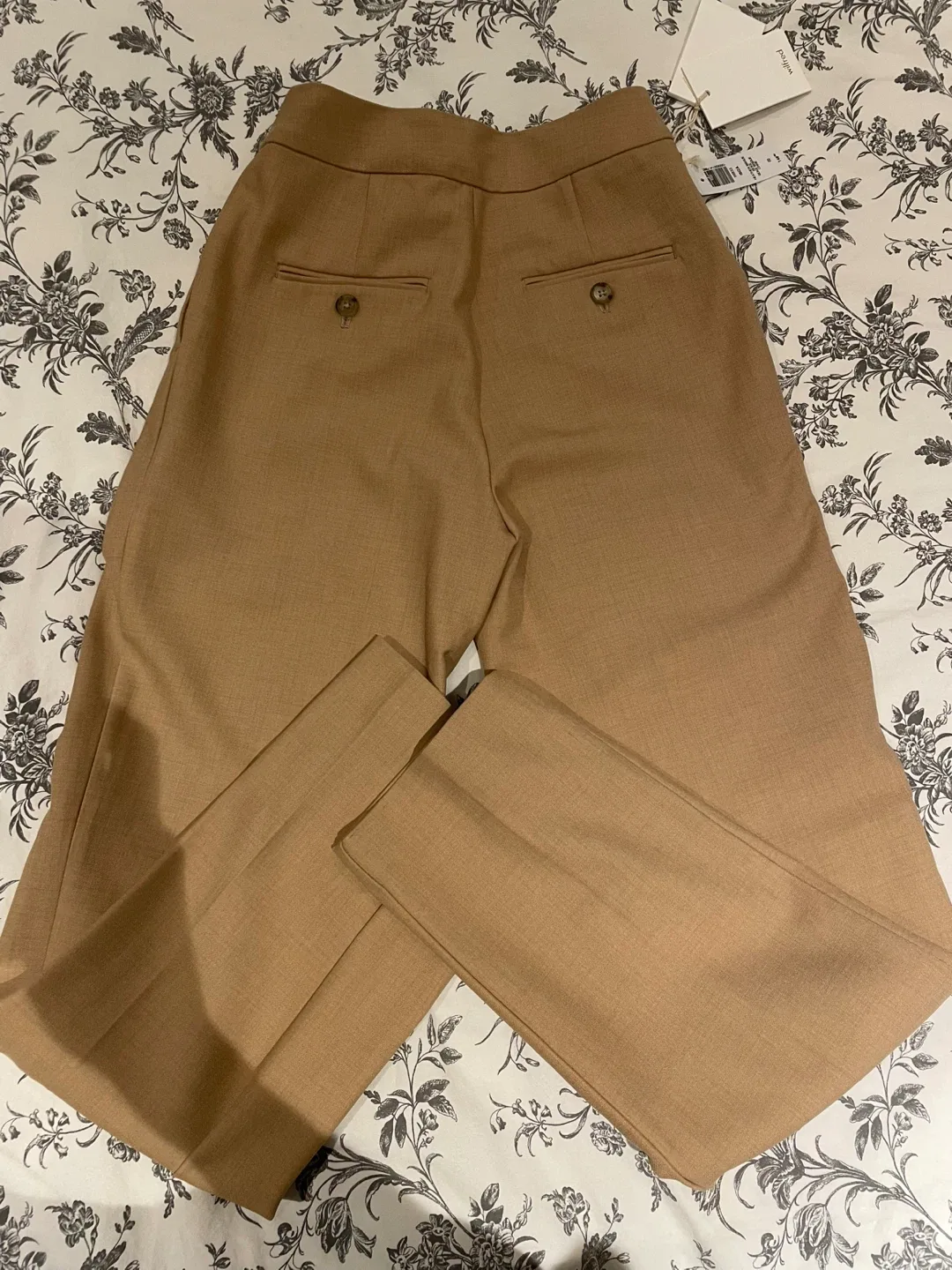 Aritzia Ibiza Pants Size 00 image indicator(2)