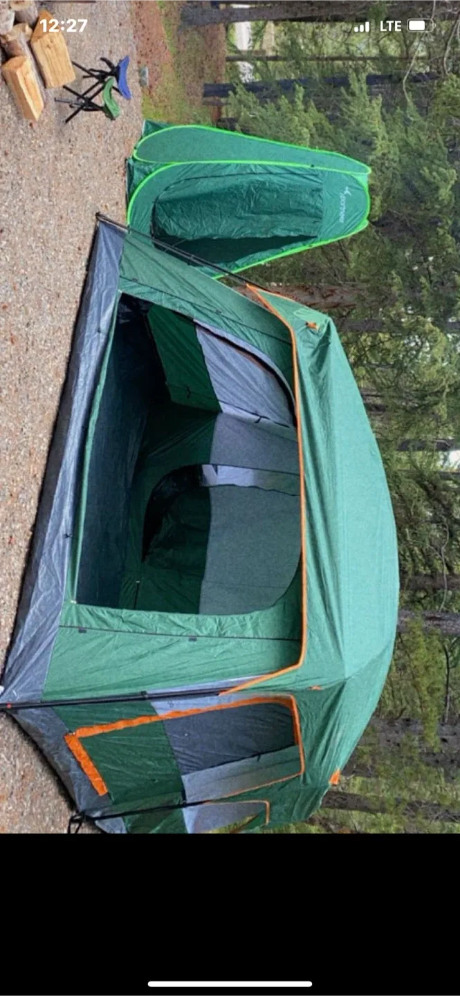 Cabin Tent with 2 bedrooms 🥕 image indicator(3)