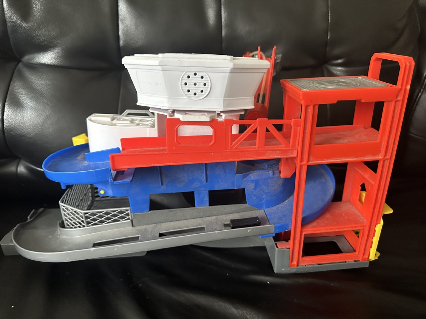 Fire Station & Police Station Playset - photo 2