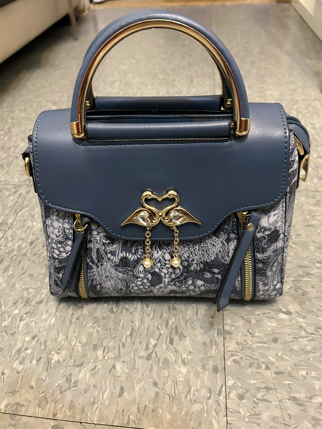 Blue Swan Decor Handbag - photo 4