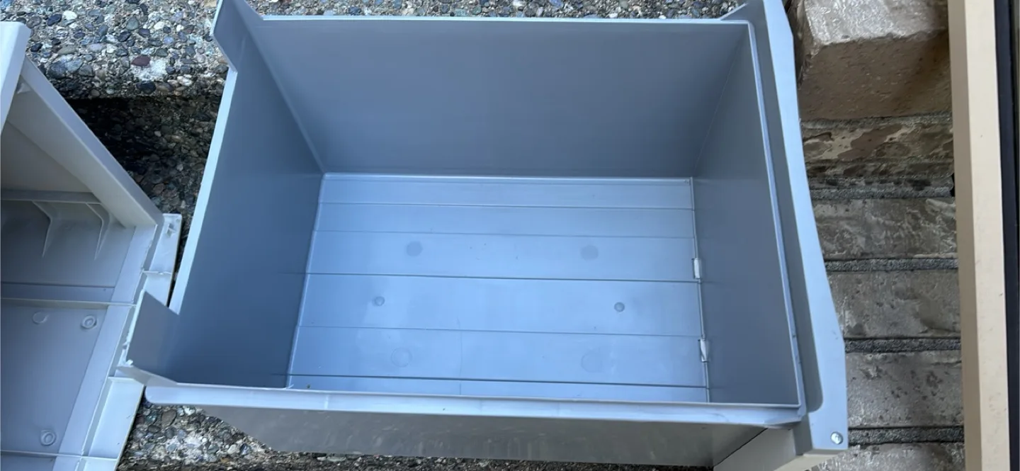 White Rolling Storage Drawer / file cabinet image indicator(2)