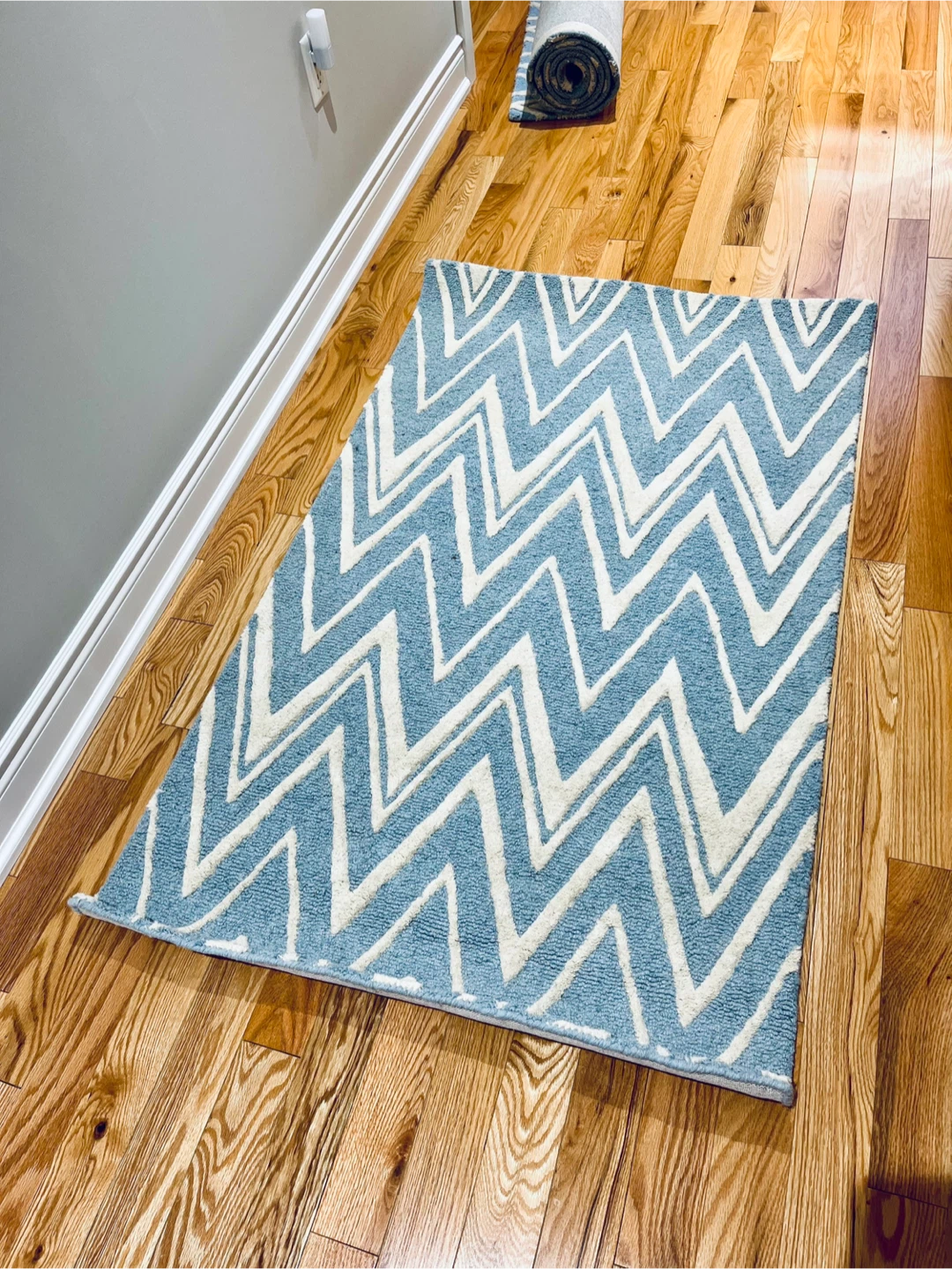 Chevron Wool Rug - 3' x 5' Blue/Ivory