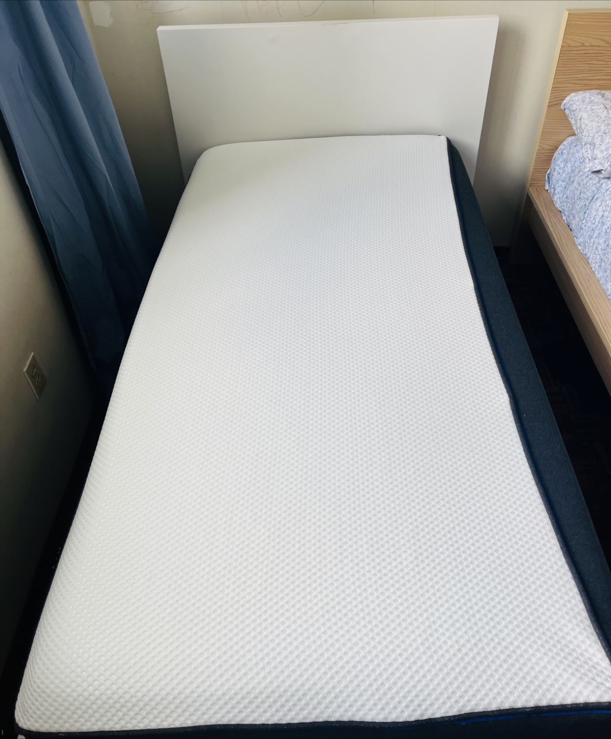 Ikea Malm Twin bed frame with Nectar Mattress - photo 2