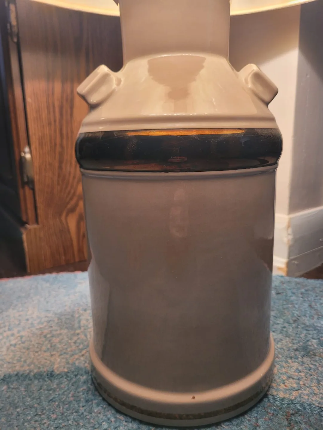 Cream Table Lamp image indicator(2)