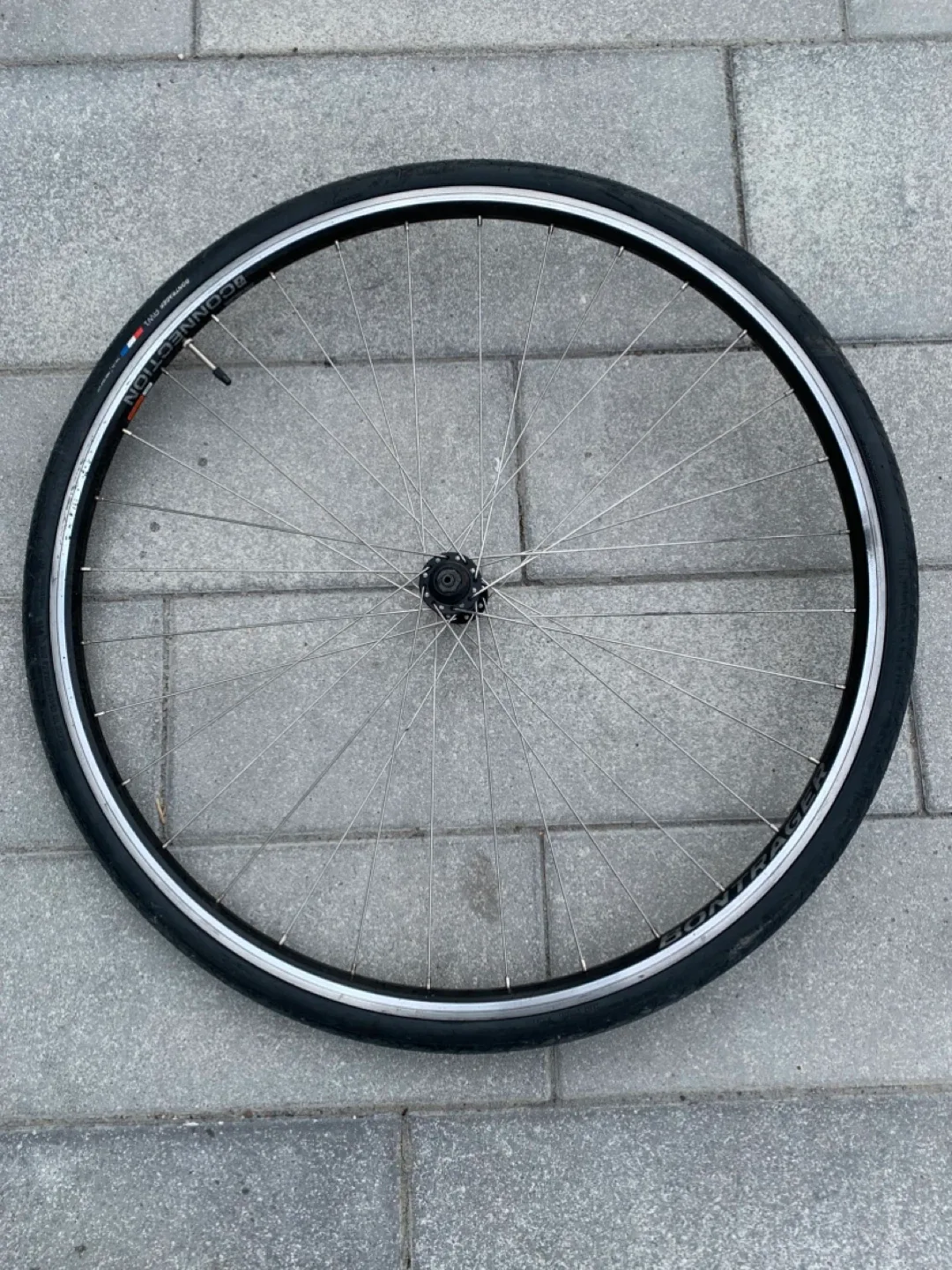 Bontrager Connection RW1 Bike Wheel