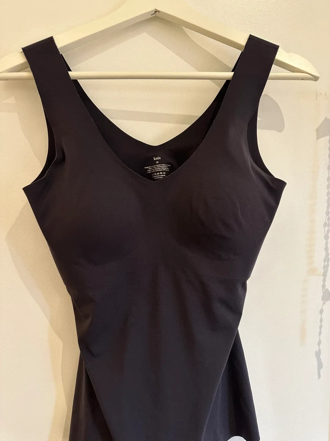 Knix Black Tank Top - Size M image indicator(3)