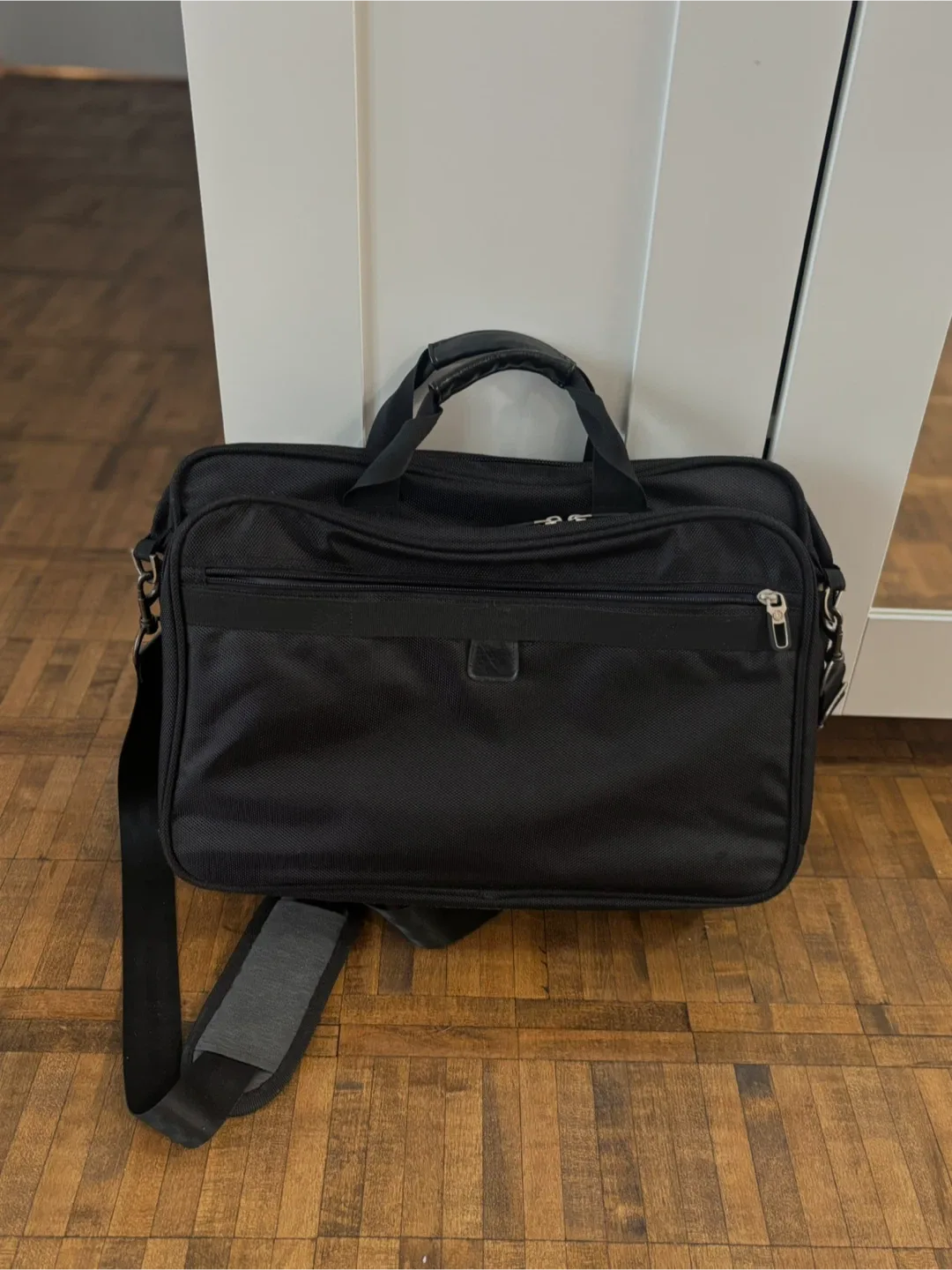 Bugatti Black Laptop Bag image indicator(2)