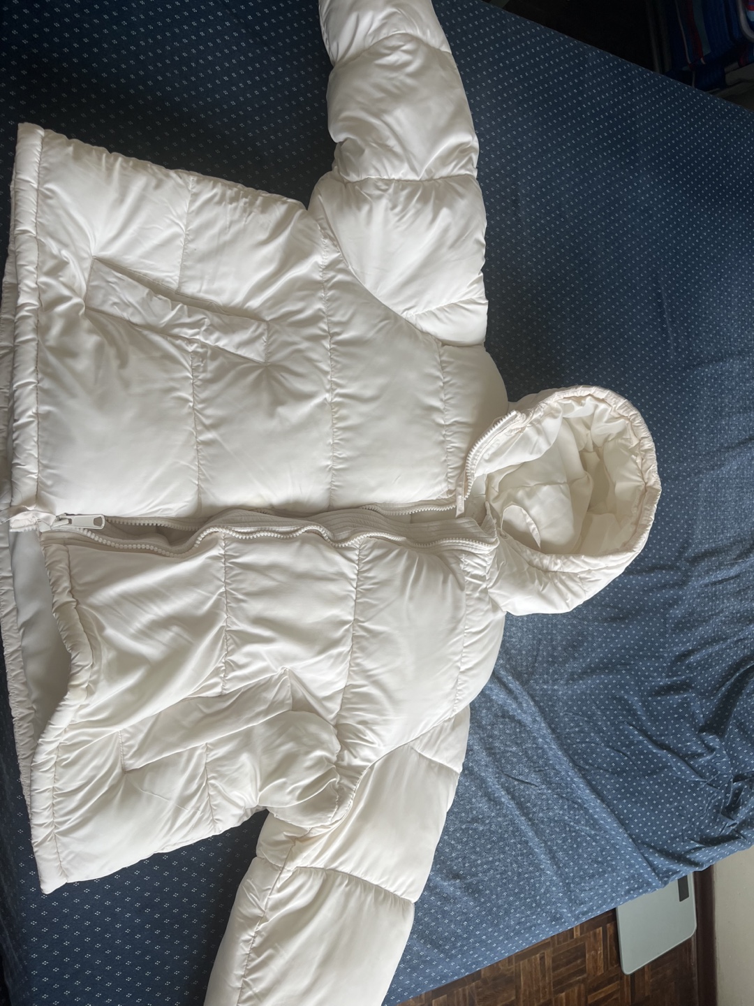 H&M White Puffer Jacket XXL