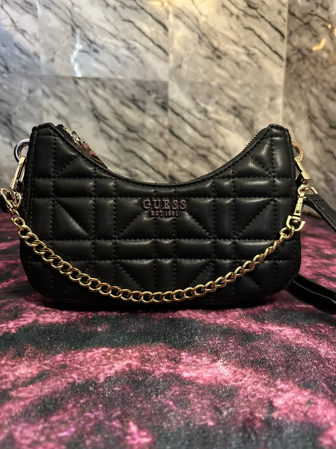 New Guess Black Quilted Shoulder Bag thumbnail