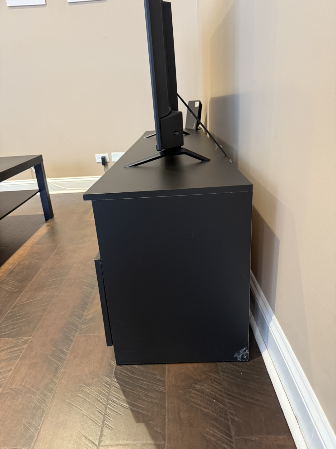 IKEA TV Stand 🥕 - photo 4