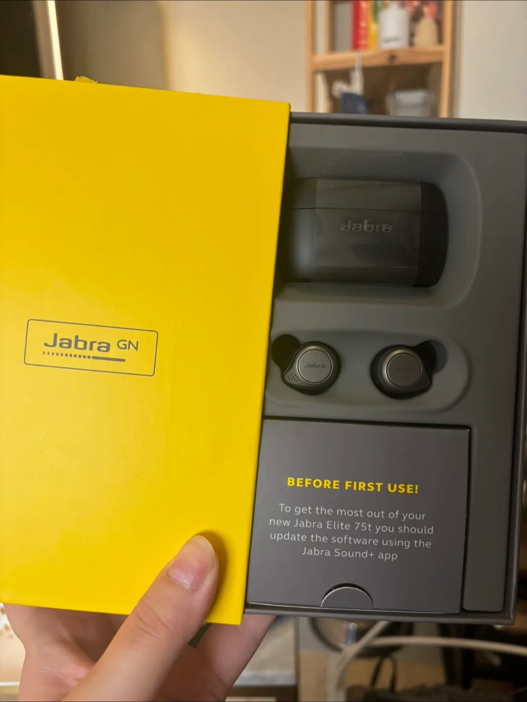 Jabra Elite 75t Wireless Earbuds thumbnail