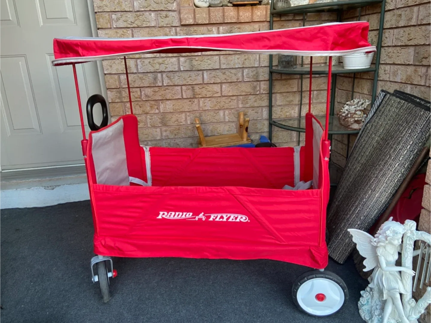 Radio Flyer Convertible Stroller Wagon thumbnail