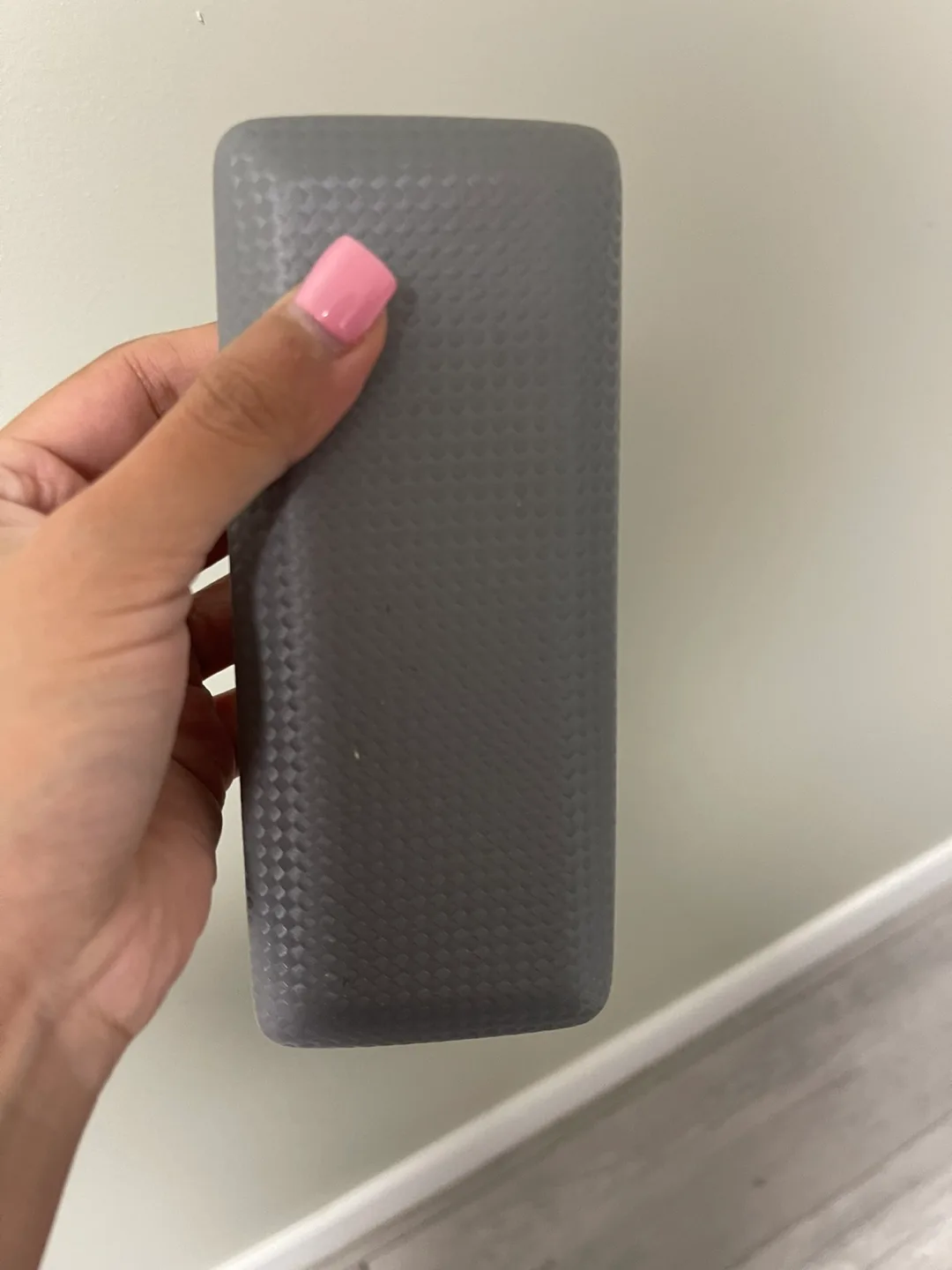 Grey Textured Case thumbnail